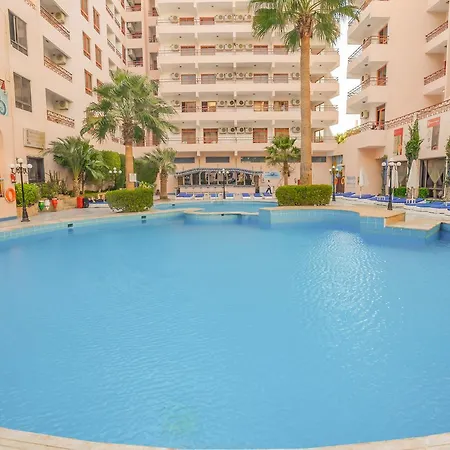 Empire Hotel Aqua Park - Couples And Families-2