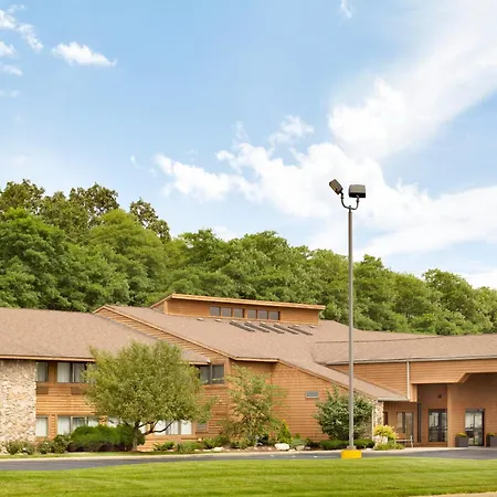 Country Inn & Suites By Radisson, Mishawaka, In-2