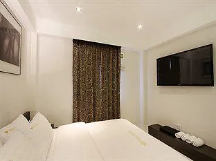 Rich Diamond Hotel