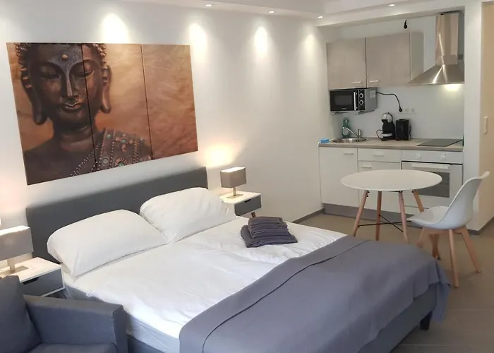 Check-Inn Hotels - Essen
