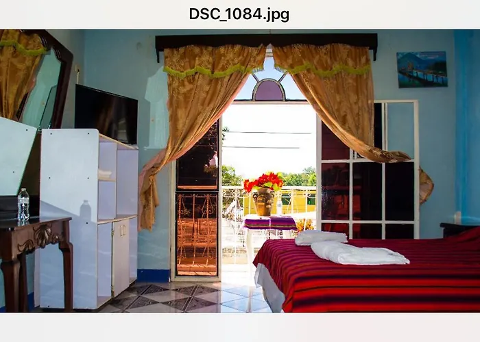 Hotel Amigo Panajachel
