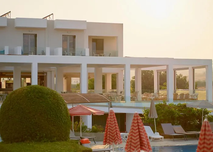 Sunny View Hotel Andimakhia