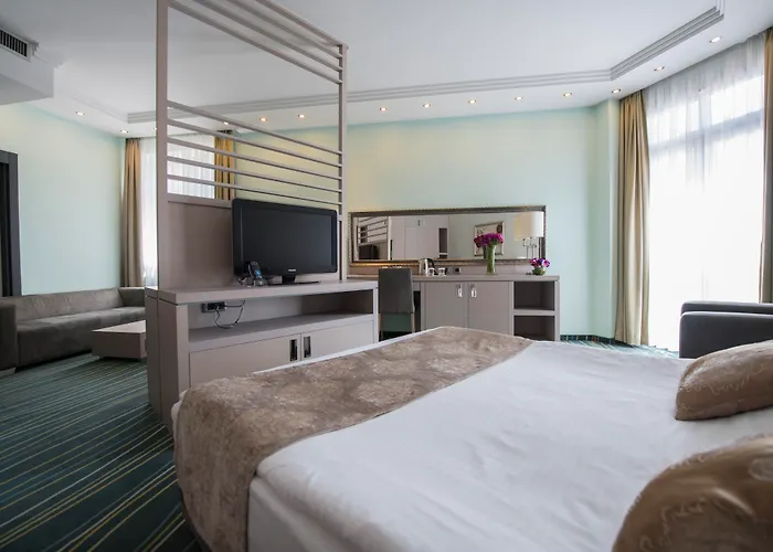 Kopernikus Hotel Prag Belgrad