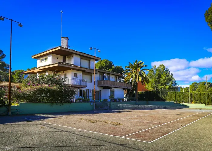 Villa Serena Only families Planet Costa Dorada Salou