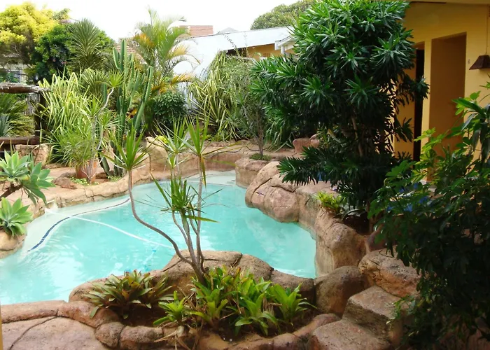 Flintstones Guest House Durban