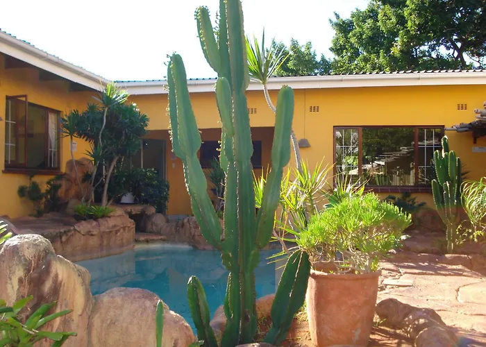 Flintstones Guest House Durban
