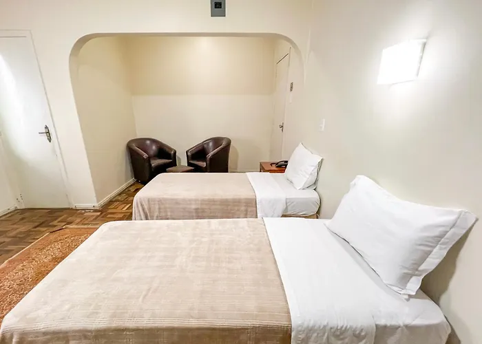 Hotel Ibiá Montenegro