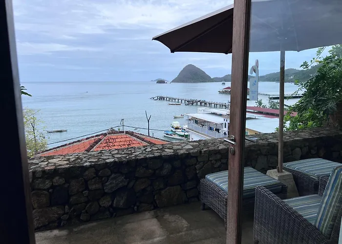 Blue Parrot Hotel Labuan Bajo