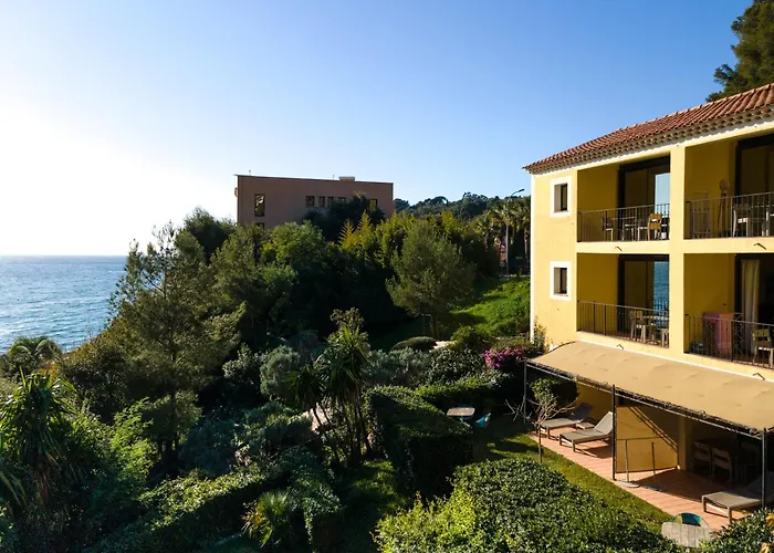 La Résidence du Bailli Le Le Rayol-Canadel-sur-Mer
