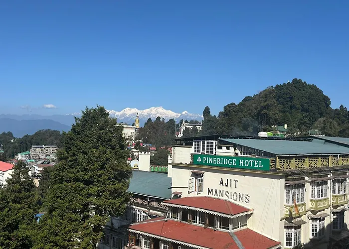 Pineridge Hotel At Mall Road Darjeeling 