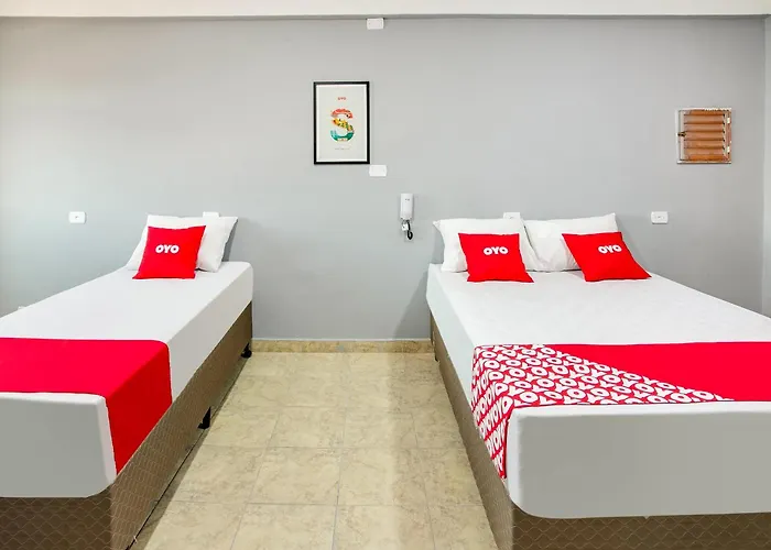 OYO Hotel Boneville, São Paulo