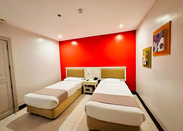 Ecotel By L'Fisher Bacolod