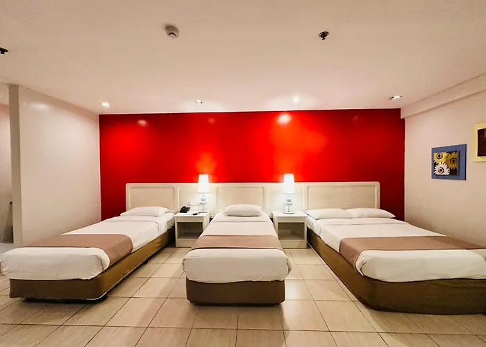 Ecotel By L'Fisher Bacolod
