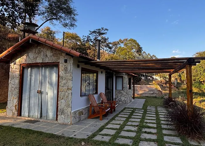 Casa di Pedra com linda vista para natureza - Miguel Pereira