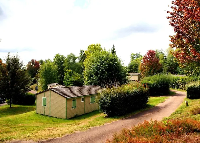 Cottages du Lac de Miel Beynat