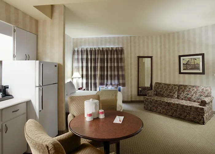 Hotel Ramada By Wyndham Saint-Jean de Terre-Neuve