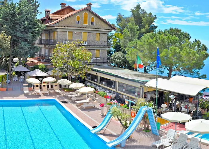 La Riserva Di Castel D'Appio- Charme & Relax