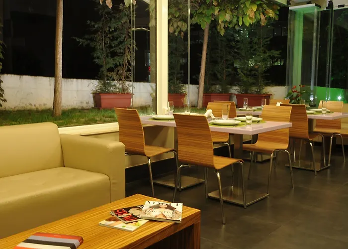 Suite Hotel Merlot - Beirut Jal el Dib