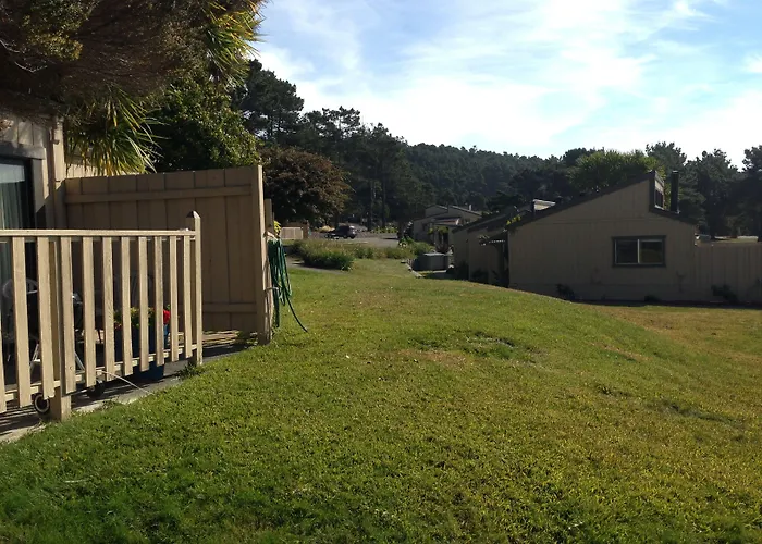 Fort Ross Lodge Jenner