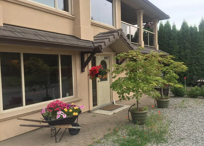 All Seasons Bed & Breakfast Kelowna