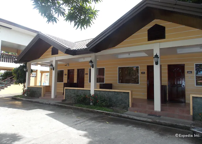Caribbean Water Park And Resotel Bacolod