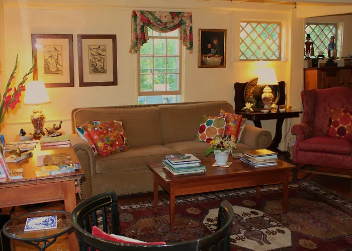 The 1720 House Bed & Breakfast Vineyard Haven