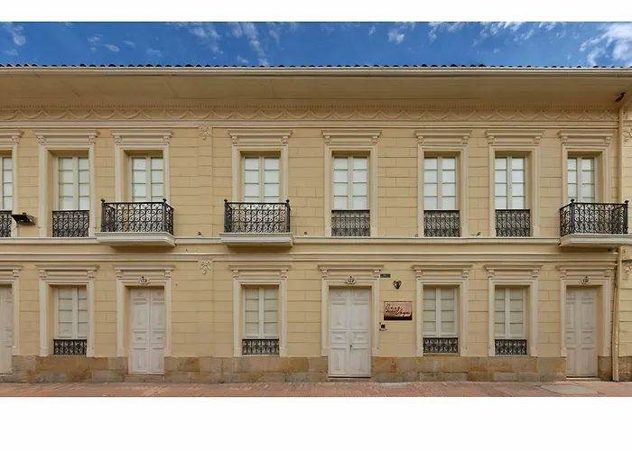 Hotel Casa De La Vega
