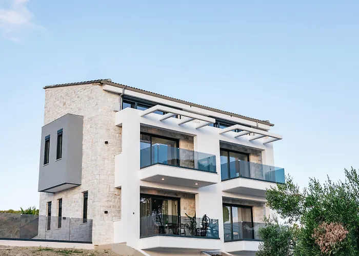 Cocooning Suites By Blue Carpet Pefkochori