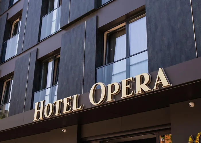Hotel Opera