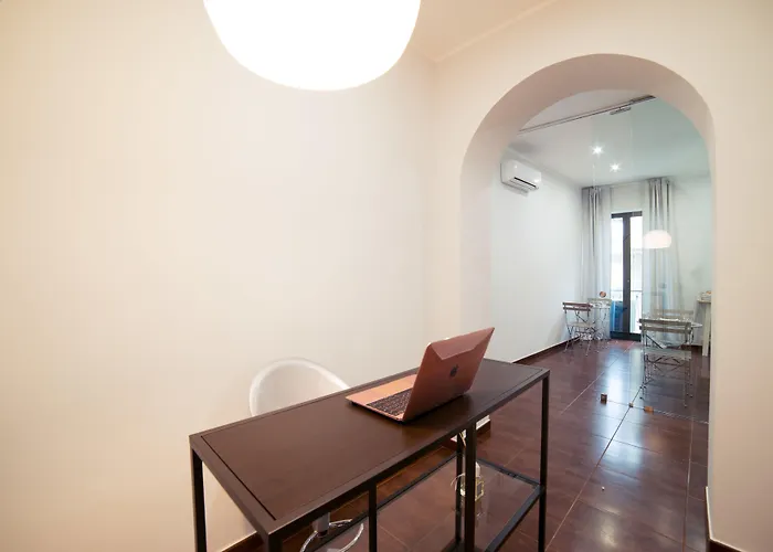Glam House Bed and Breakfast Salerno