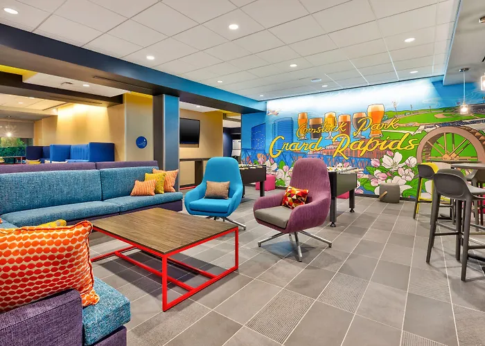 Tru By Hilton Comstock Park Grand Rapids, Mi Hotel