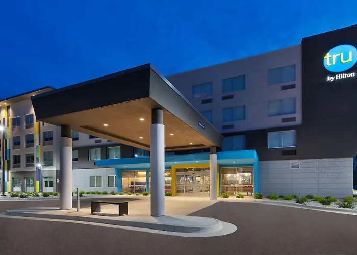 Tru By Hilton Comstock Park Grand Rapids, Mi Hotel