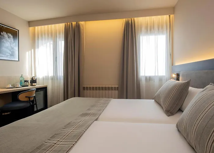 Hotel Màgic Pas Pas De La Casa