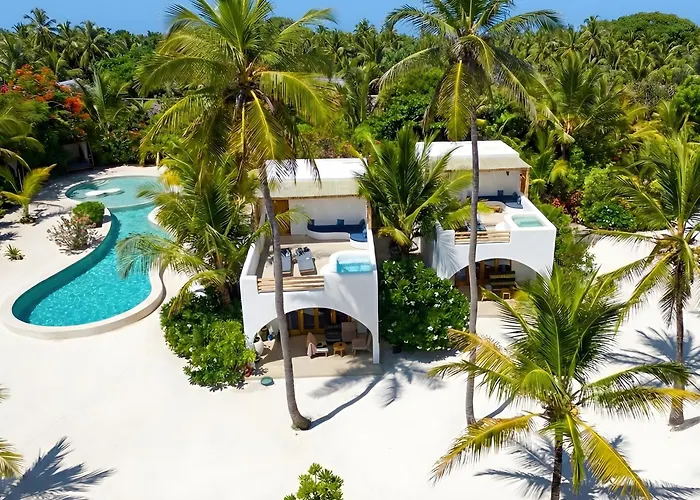 Kijani Beach Villas Bwejuu