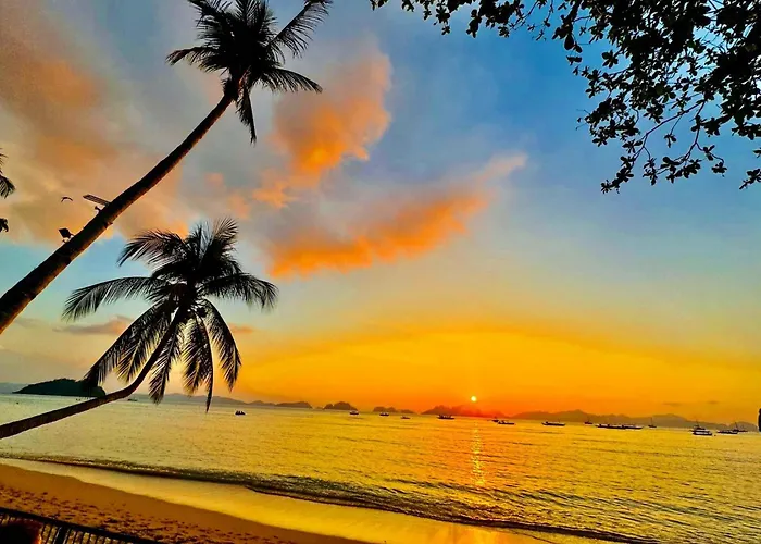 Doublegem Beach Resort And Hotel
