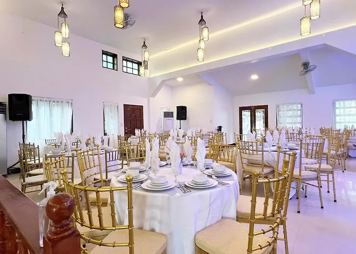 Doublegem Beach Resort And Hotel