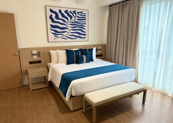Thunderbird Resorts - Poro Point San Fernando City 
