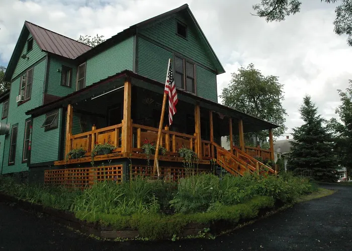 Paradox Lodge Lake Placid