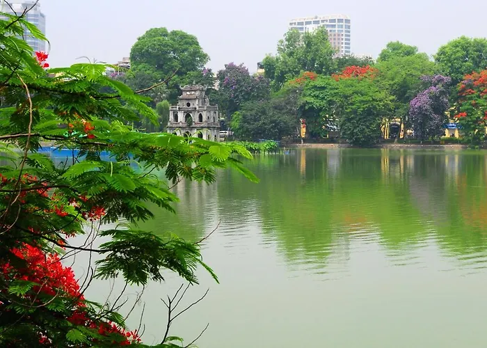 Hanoi Golden Charm Hotel