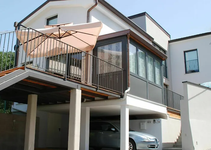 Sotto il Faro B&B - Trieste