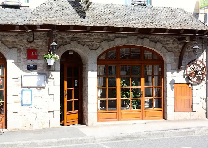 Hotel Restaurant des Deux Vallées Entraygues-sur-Truyère